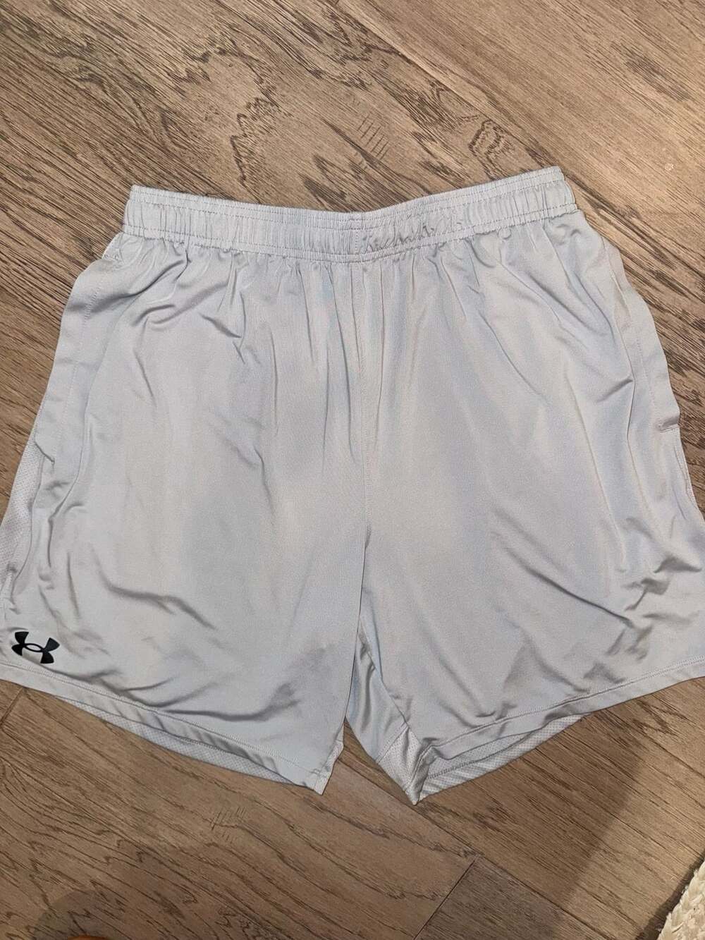 Under Armour Athletic Shorts Size L Grey Loose Fit